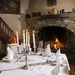 Le Vieux Logis فندق