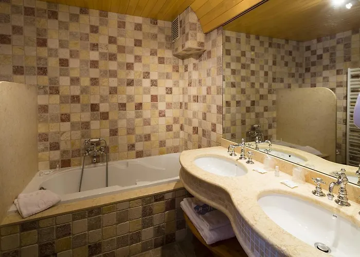 Le Vieux Logis Hotel Yvoire