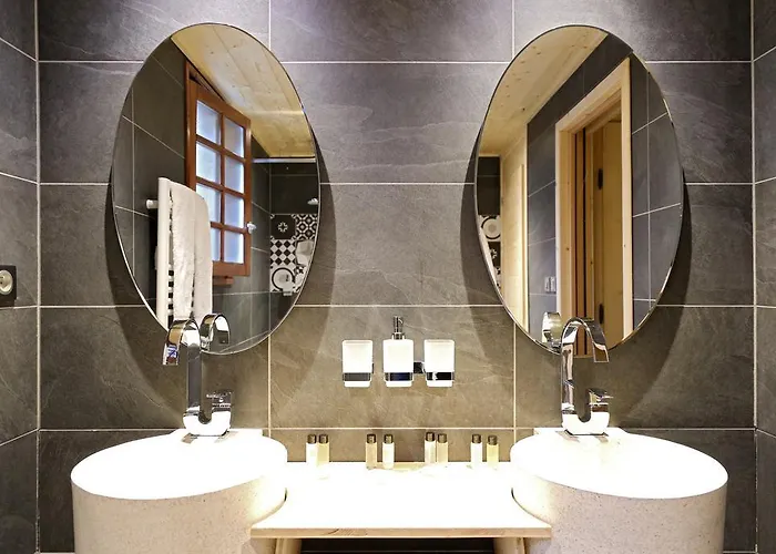 Le Vieux Logis Hotel 3*